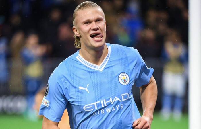 Erling Haaland celebrating a goal