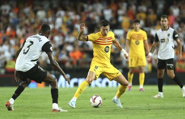 Valencia vs FC Barcelona Prediction, Preview, H2H